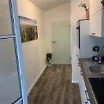 Апартаменты 40 Qm Parkplatz, Balkon,netflix, Prime
