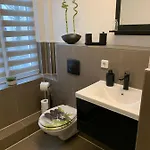 40 Qm Parkplatz, Balkon,netflix, Prime Хемниц