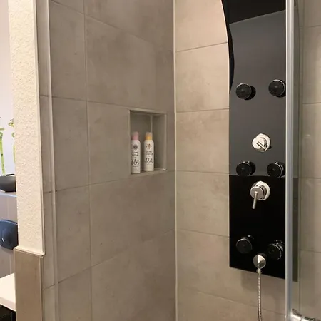 Lejlighed 40 Qm Parkplatz, Balkon,netflix, Prime Chemnitz